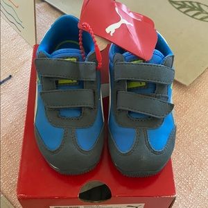 NEW Puma sneakers - Baby size 6 US
